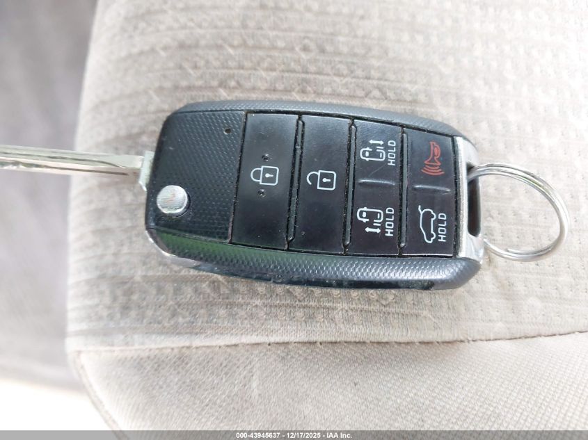 2016 Kia Sedona Lx VIN: KNDMB5C19G6118925 Lot: 43945637