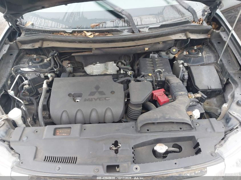 2015 Mitsubishi Outlander Se VIN: JA4AD3A31FZ011381 Lot: 43945639