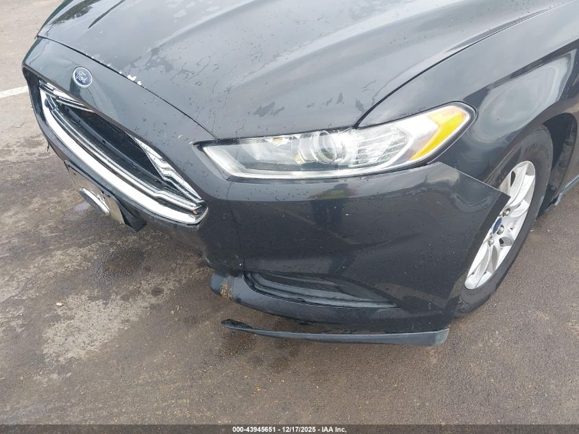 2015 Ford Fusion S VIN: 1FA6P0G7XF5113318 Lot: 43945651