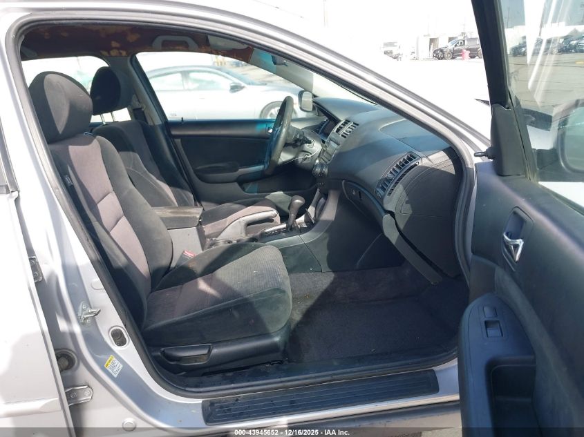 2005 Honda Accord 2.4 Dx VIN: 1HGCM56155A058929 Lot: 43945652