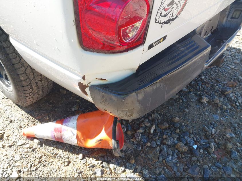 2008 Dodge Ram 1500 St/Sxt VIN: 1D7HA16K18J131884 Lot: 43945671