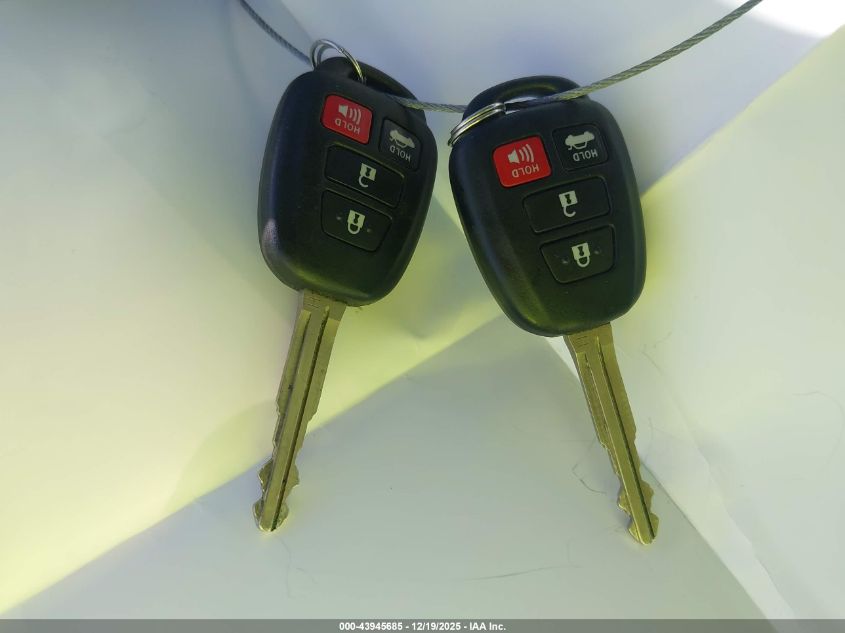 2016 Toyota Corolla Le VIN: 5YFBURHE1GP513551 Lot: 43945685