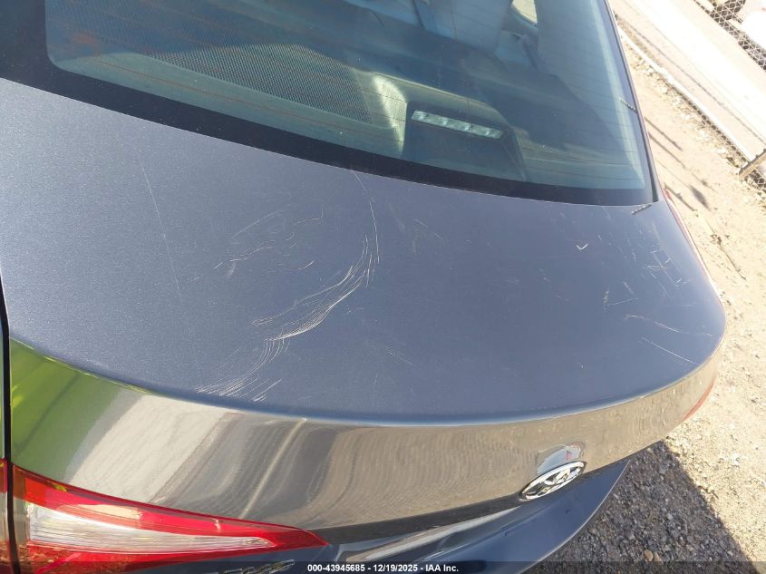 2016 Toyota Corolla Le VIN: 5YFBURHE1GP513551 Lot: 43945685