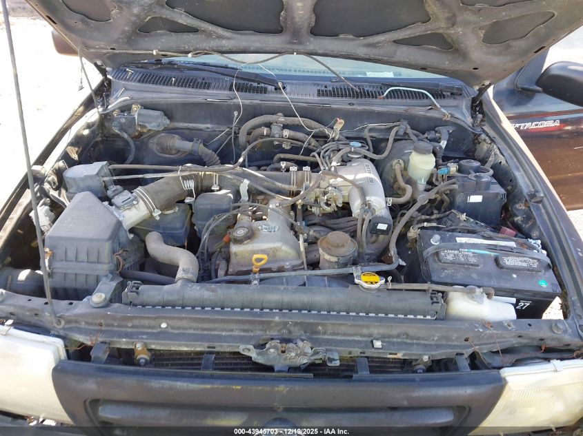 1999 Toyota Tacoma VIN: 4TAVL52N4XZ404214 Lot: 43945703