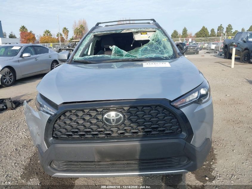 2022 Toyota Corolla Cross Le VIN: 7MUCAABG8NV020307 Lot: 43945735