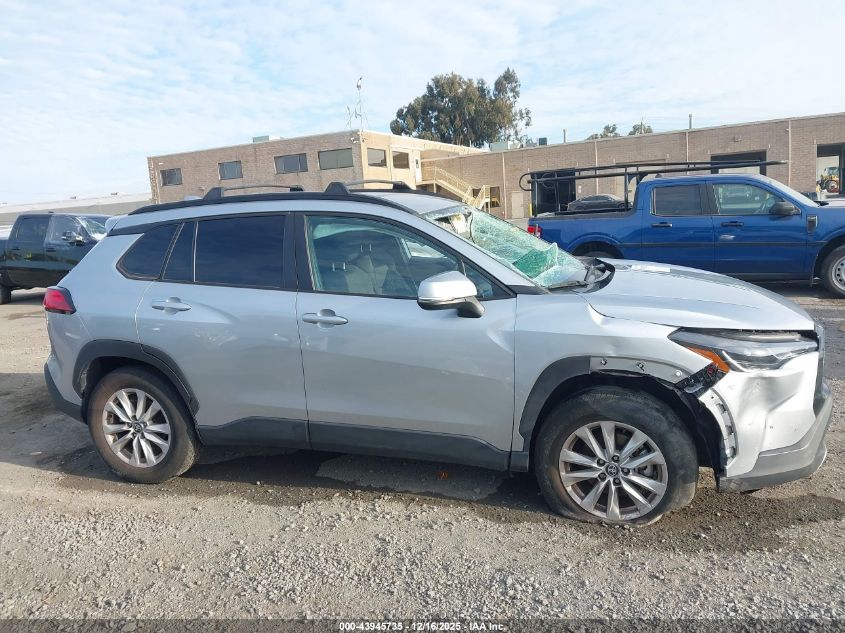 2022 Toyota Corolla Cross Le VIN: 7MUCAABG8NV020307 Lot: 43945735