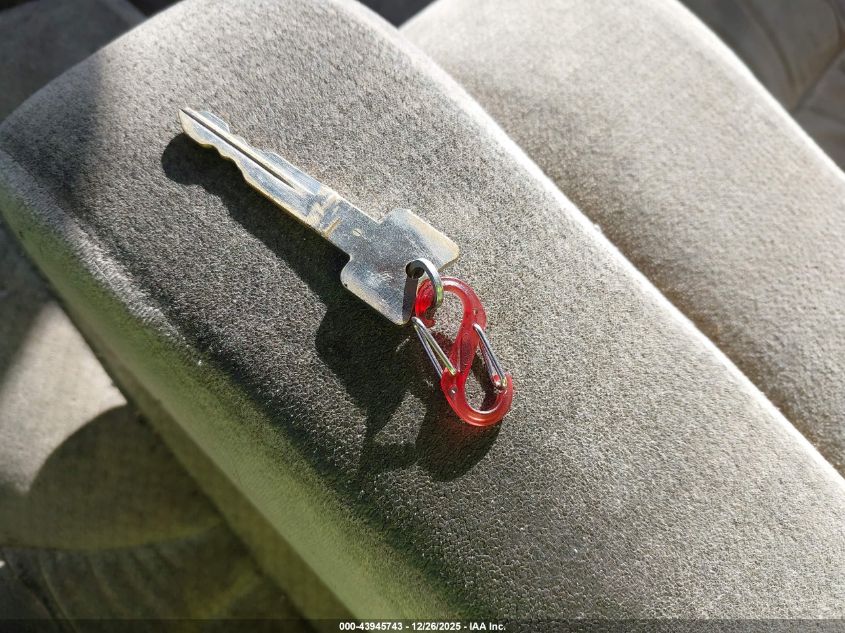 1997 Ford Crown Victoria Lx VIN: 2FALP74W1VX234632 Lot: 43945743