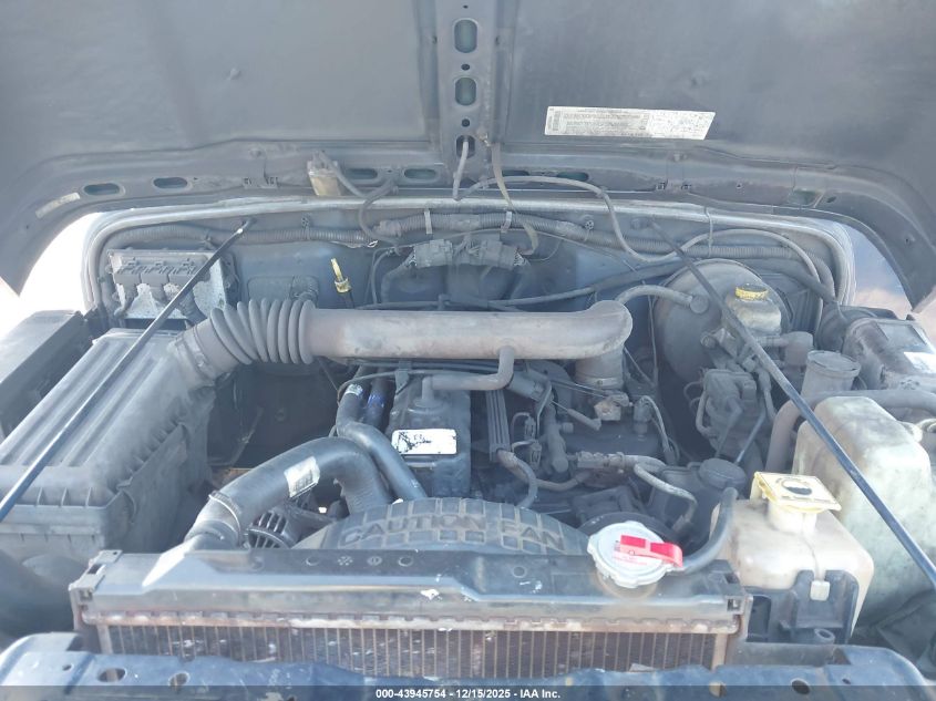 2002 Jeep Wrangler X VIN: 1J4FA39S12P769995 Lot: 43945754