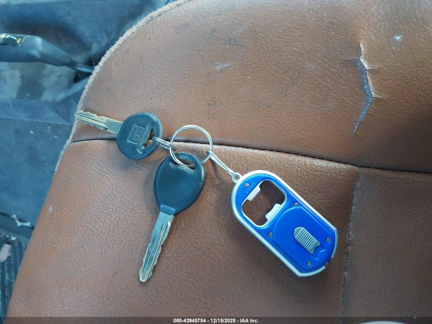 2002 Jeep Wrangler X VIN: 1J4FA39S12P769995 Lot: 43945754