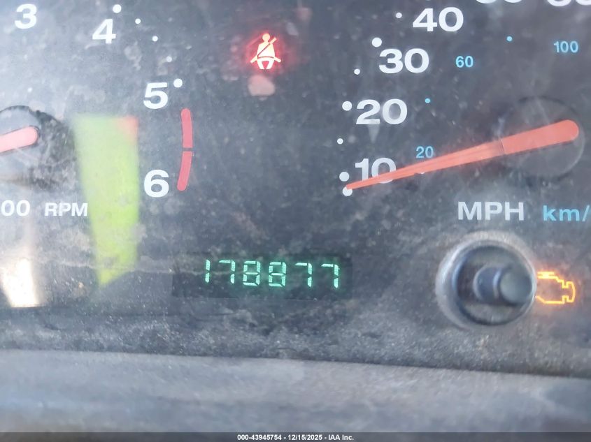 2002 Jeep Wrangler X VIN: 1J4FA39S12P769995 Lot: 43945754