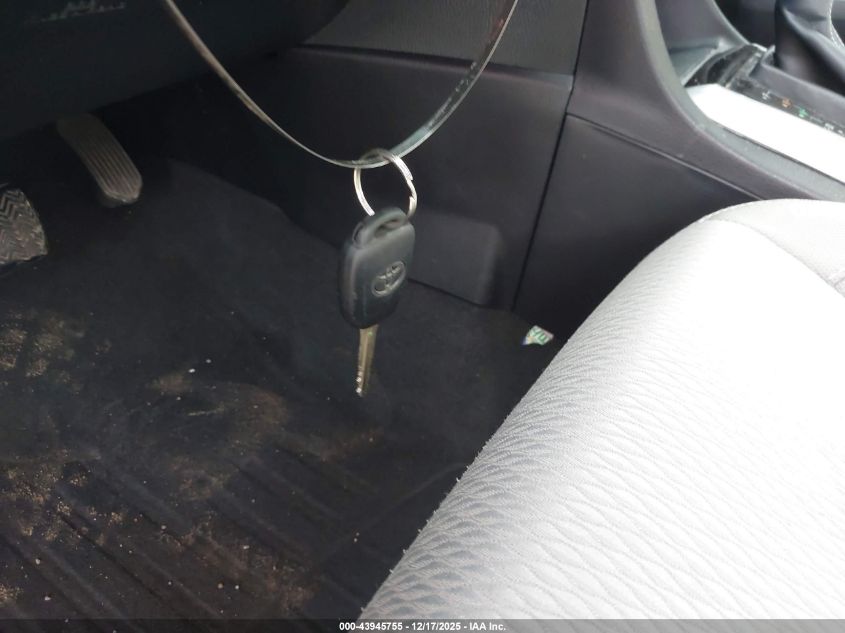 2016 Toyota Corolla Le VIN: 2T1BURHE5GC510717 Lot: 43945755