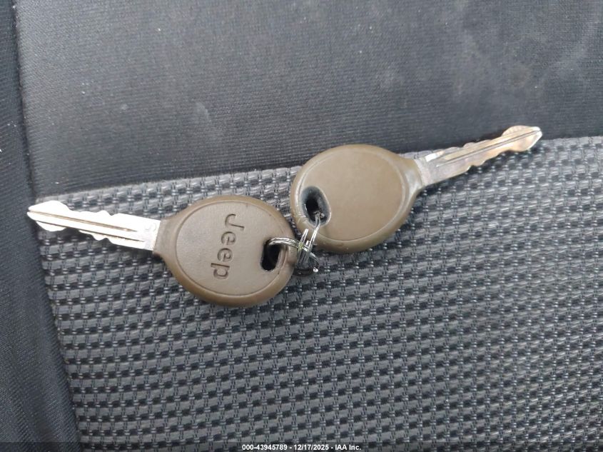 2016 Jeep Patriot Sport VIN: 1C4NJRBB3GD692523 Lot: 43945789