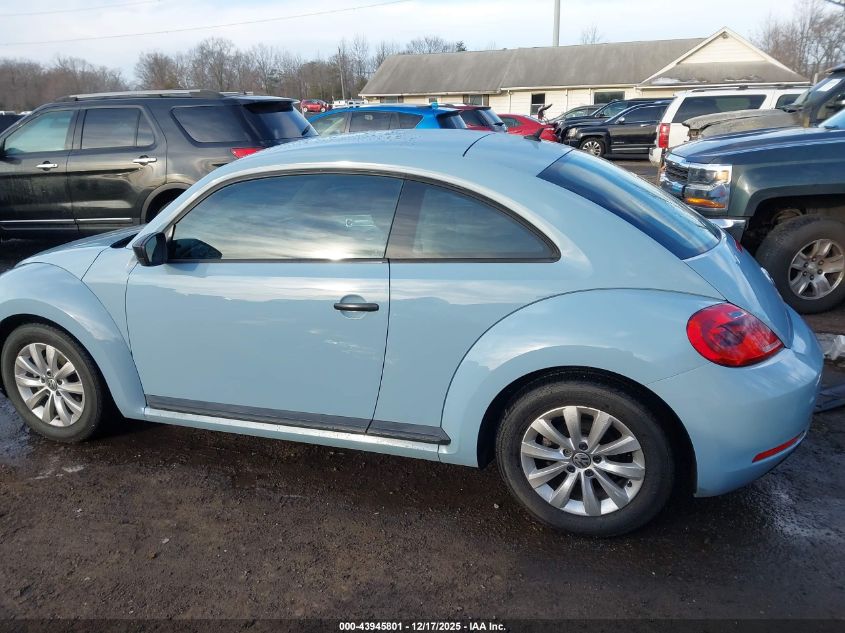 2015 Volkswagen Beetle 1.8T Fleet Edition VIN: 3VWF17AT2FM642196 Lot: 43945801