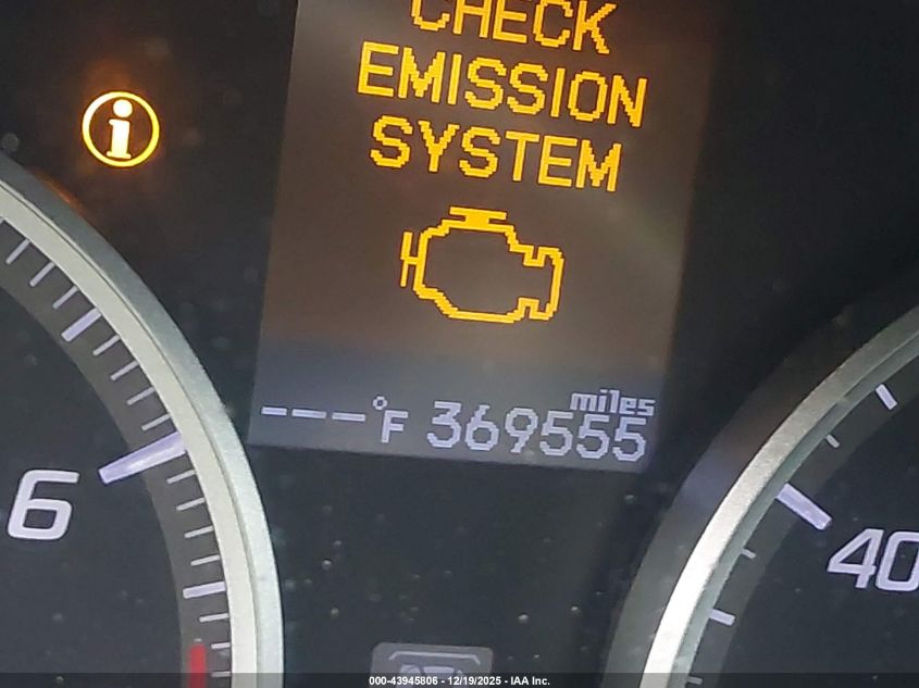 2013 Acura Ilx 2.0L VIN: 19VDE1F50DE008617 Lot: 43945806