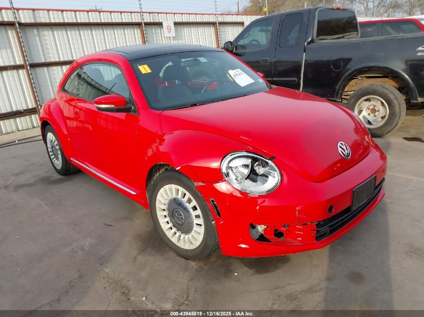 2014 Volkswagen Beetle 2.5L VIN: 3VWJX7AT6EM630947 Lot: 43945819