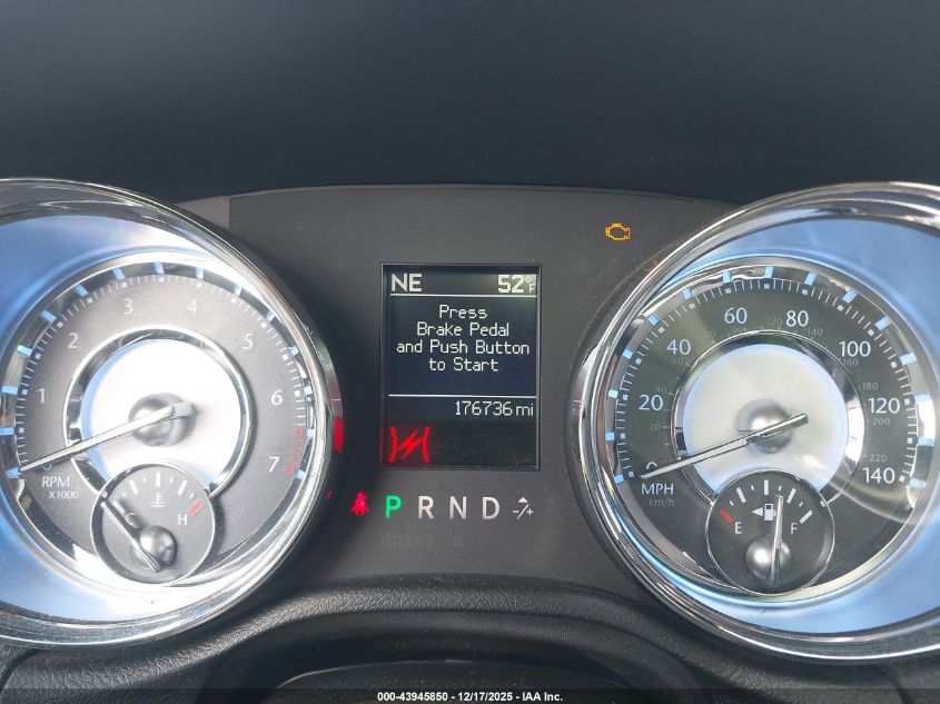 2011 Chrysler 300 Limited VIN: 2C3CA5CG6BH563184 Lot: 43945850