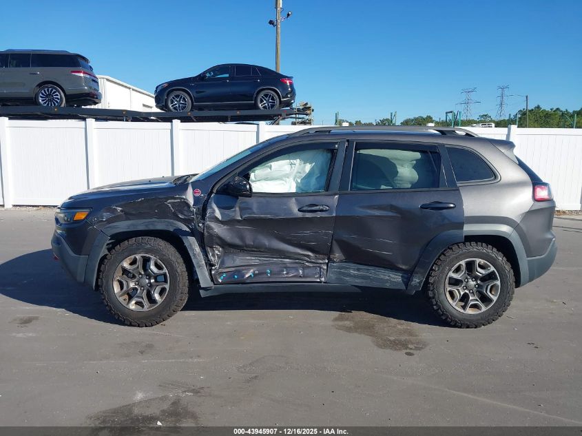2019 Jeep Cherokee Trailhawk 4X4 VIN: 1C4PJMBX1KD137229 Lot: 43945907
