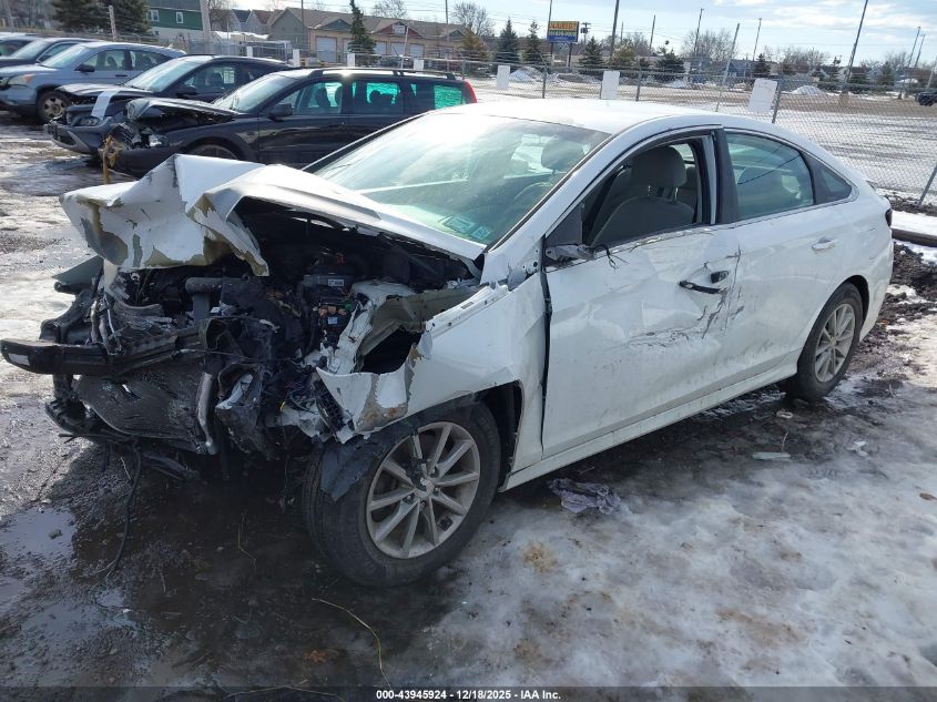 2018 Hyundai Sonata Se VIN: 5NPE24AF3JH688462 Lot: 43945924