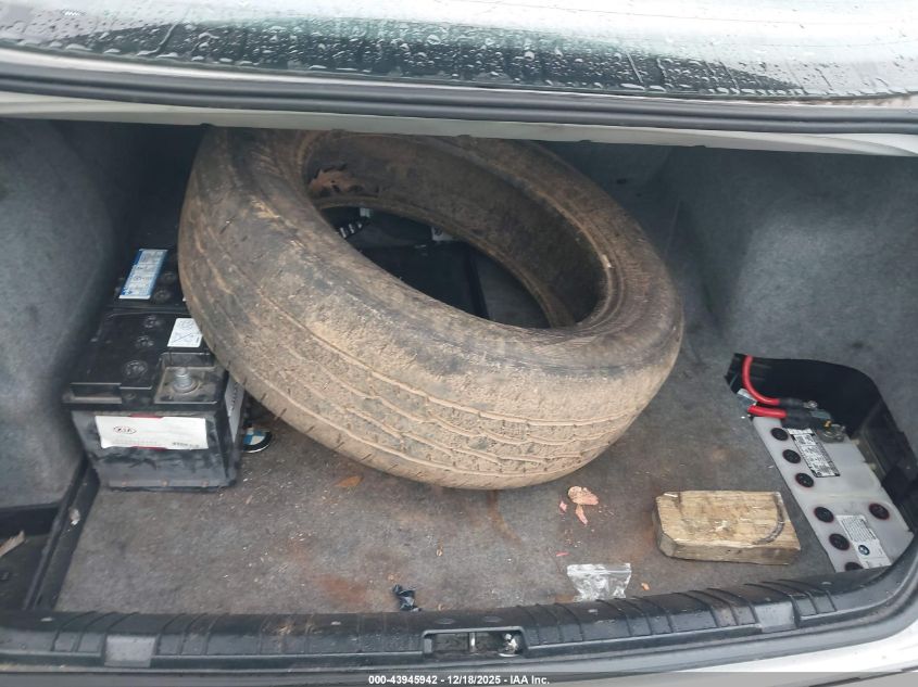 2005 BMW 325I VIN: WBAEV334X5KW16563 Lot: 43945942