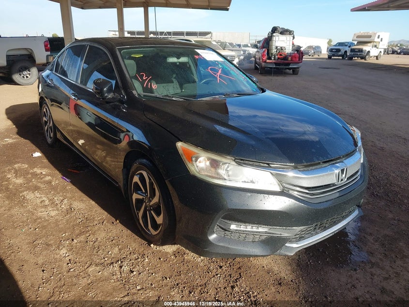 1HGCR2F70HA240269 2017 HONDA ACCORD photo no. 3