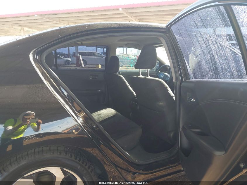 2017 Honda Accord Ex VIN: 1HGCR2F70HA240269 Lot: 43945946