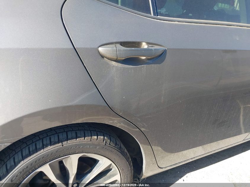 2017 Toyota Corolla Se VIN: 5YFBURHE7HP628236 Lot: 43945965