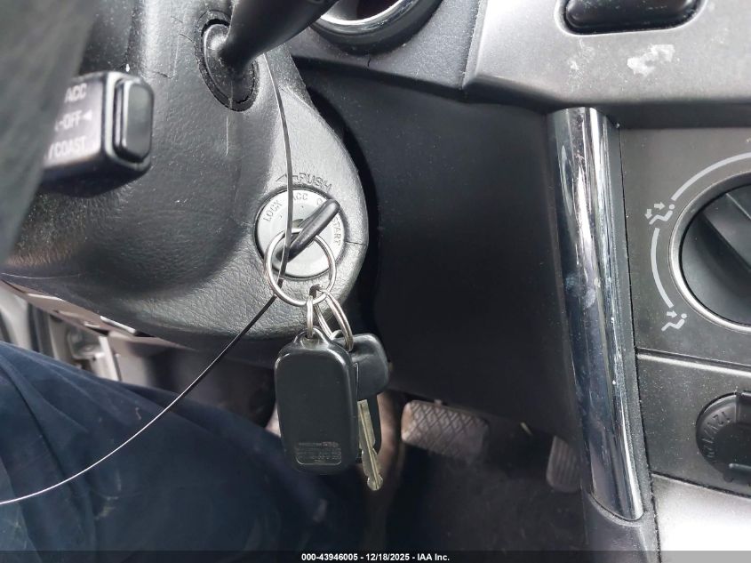 2004 Pontiac Vibe VIN: 5Y2SL628X4Z441464 Lot: 43946005