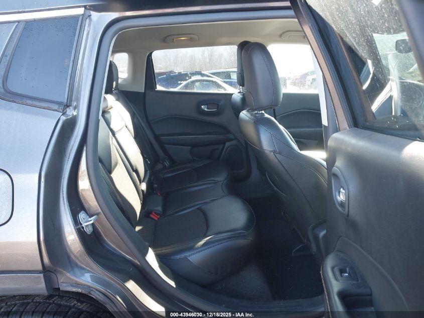 2019 Jeep Compass Latitude 4X4 VIN: 3C4NJDBB8KT627995 Lot: 43946030