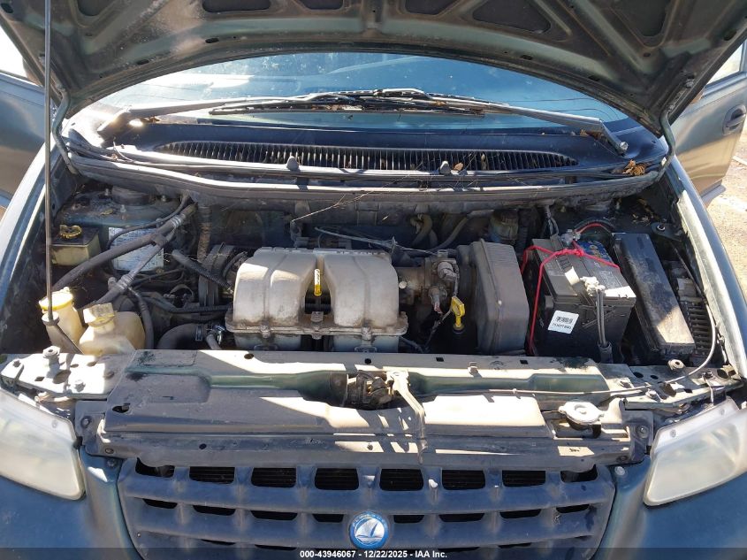 1996 Plymouth Voyager VIN: 2P4FP25B1TR831704 Lot: 43946067