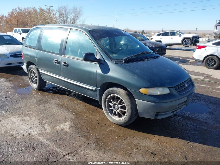 PLYMOUTH VOYAGER 1996. Lot# 43946067. VIN 2P4FP25B1TR831704. Photo 1