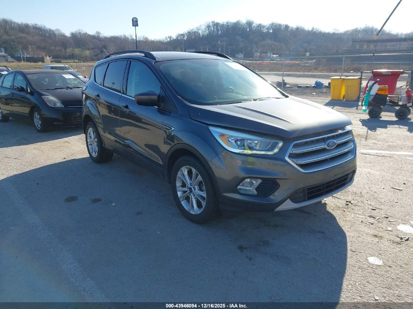 FORD ESCAPE SE
