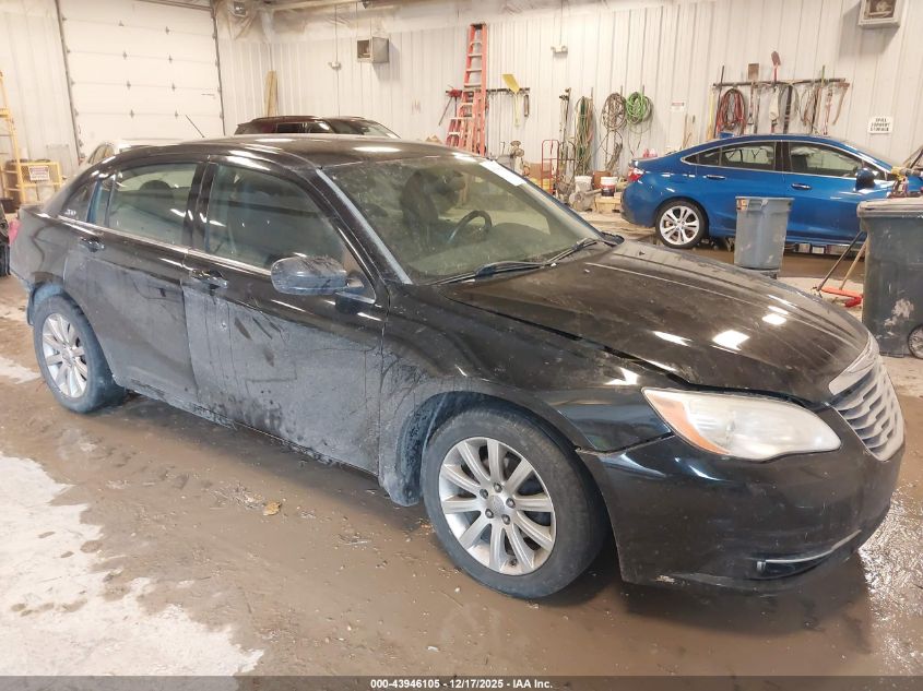 2014 Chrysler 200 Touring VIN: 1C3CCBBBXEN100586 Lot: 43946105