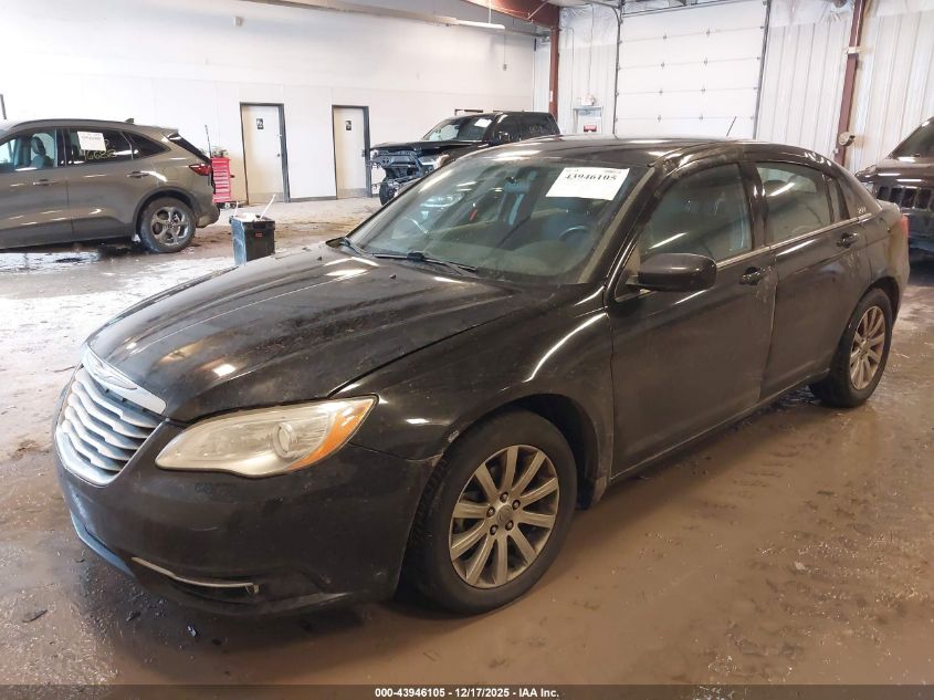 2014 Chrysler 200 Touring VIN: 1C3CCBBBXEN100586 Lot: 43946105