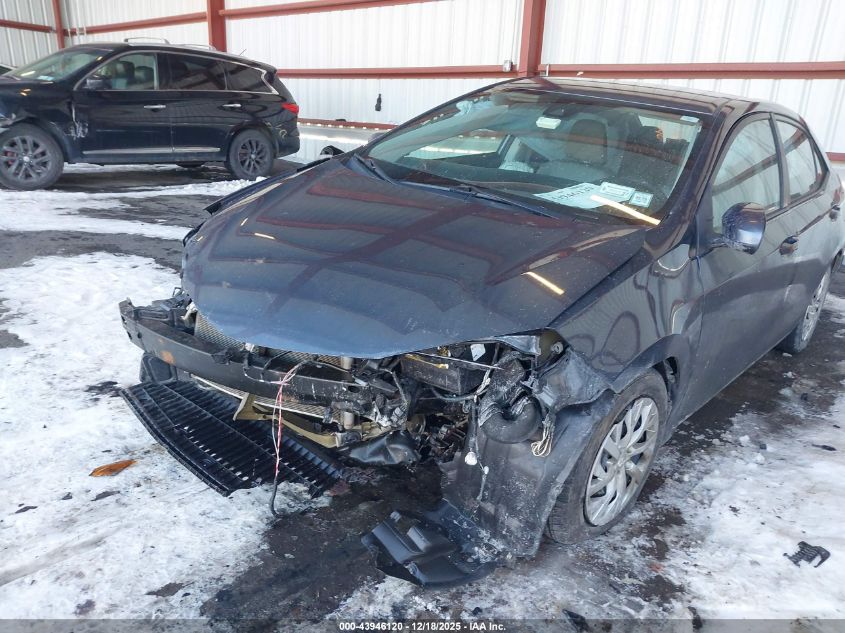 2018 Toyota Corolla Le VIN: 5YFBURHE5JP852899 Lot: 43946120