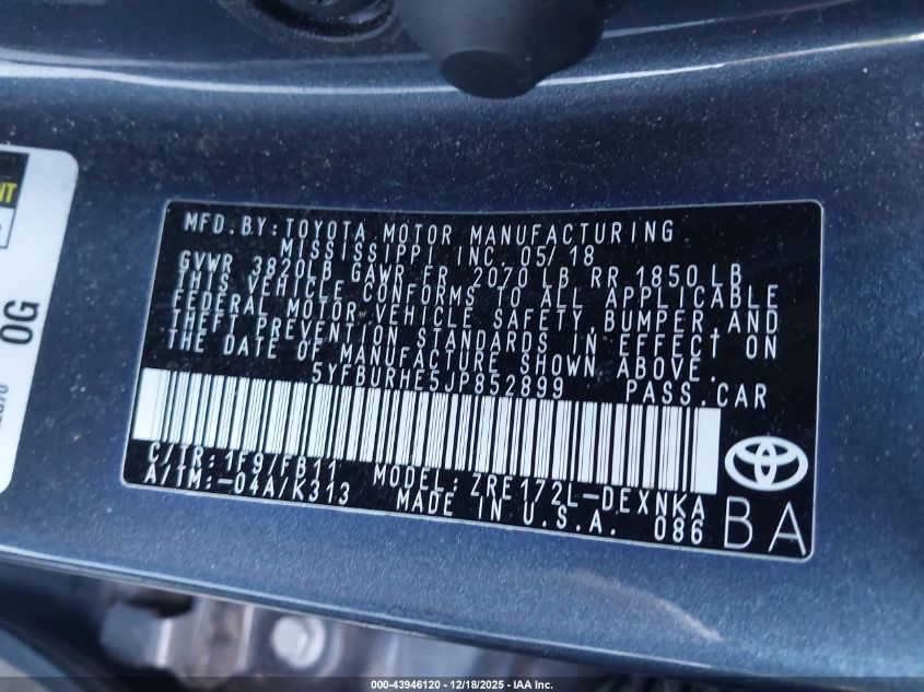 2018 Toyota Corolla Le VIN: 5YFBURHE5JP852899 Lot: 43946120