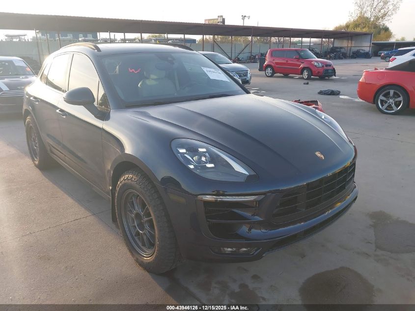 PORSCHE MACAN GTS