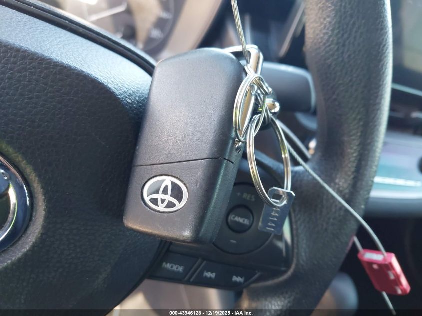 2023 Toyota Corolla Le VIN: 5YFB4MDE4PP039930 Lot: 43946128