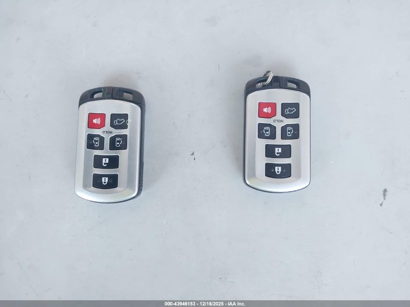 2018 Toyota Sienna Xle Premium 8 Passenger VIN: 5TDYZ3DC3JS941908 Lot: 43946153