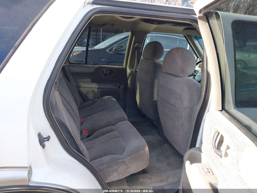 2000 Chevrolet Blazer Lt VIN: 1GNDT13W4Y2362533 Lot: 43946174