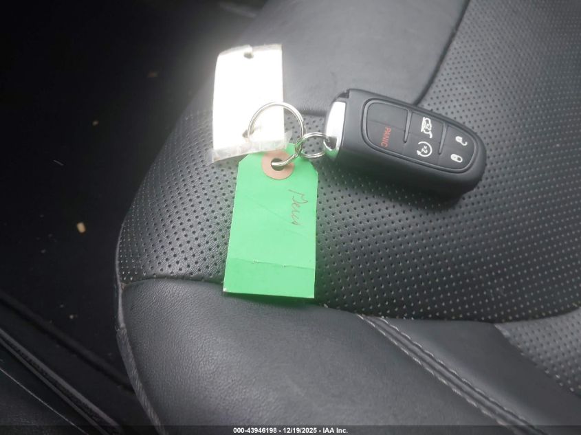 2020 Jeep Cherokee Limited 4X4 VIN: 1C4PJMDX3LD643806 Lot: 43946198