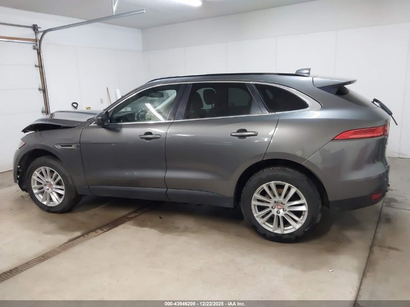 2017 Jaguar F-Pace 35T Prestige VIN: SADCK2BV4HA490772 Lot: 43946208