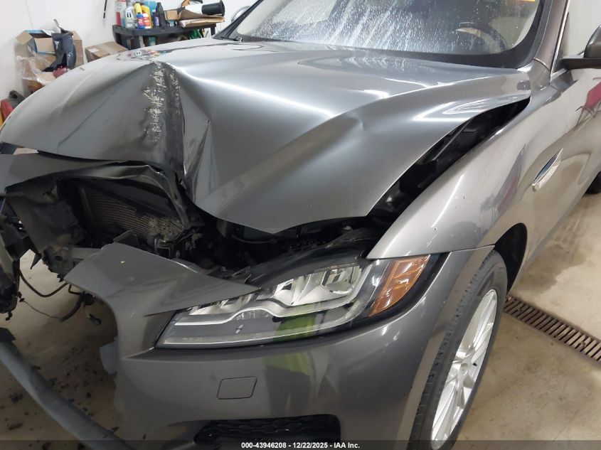 2017 Jaguar F-Pace 35T Prestige VIN: SADCK2BV4HA490772 Lot: 43946208