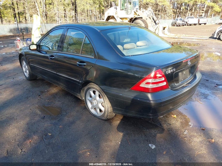WDBRF61J62F290369 2002 MERCEDES-BENZ C-KLASSE photo no. 3