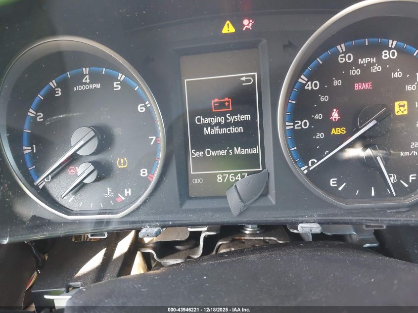 2018 Toyota Rav4 Le VIN: 2T3BFREVXJW717874 Lot: 43946221