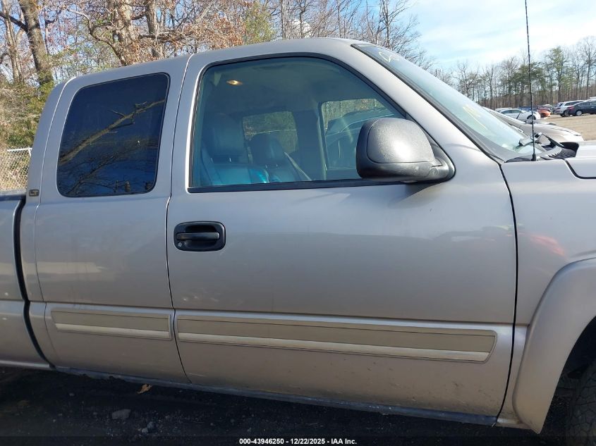 2003 Chevrolet Silverado 1500 Lt VIN: 2GCEK19T831243096 Lot: 43946250
