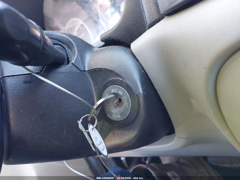 2009 Hyundai Accent Gls VIN: KMHCN46C09U347921 Lot: 43946307