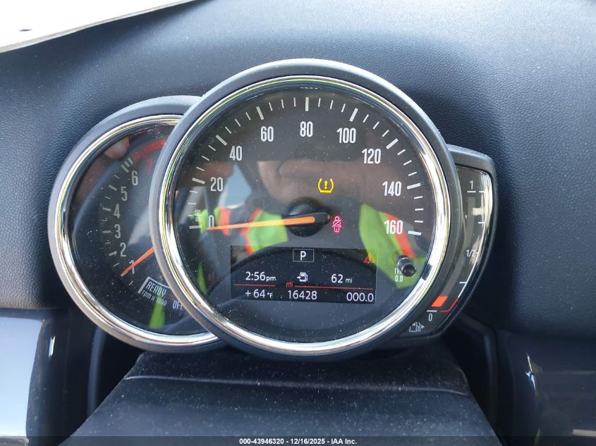 2018 Mini Countryman Cooper VIN: WMZYV5C34J3E04462 Lot: 43946320