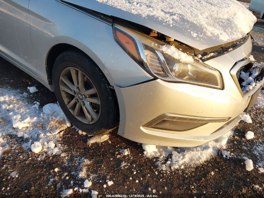 2015 Hyundai Sonata Se VIN: 5NPE24AF2FH156224 Lot: 43946335