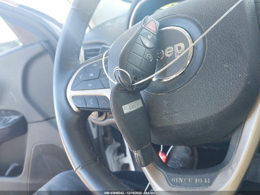 2015 Jeep Cherokee Latitude VIN: 1C4PJMCS5FW501598 Lot: 43946342