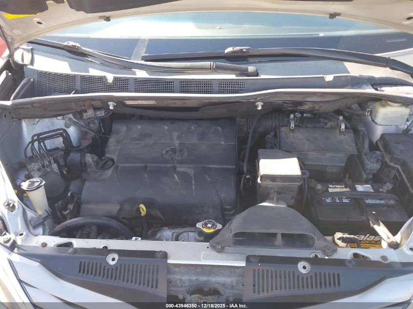 2015 Toyota Sienna Xle 8 Passenger VIN: 5TDYK3DC1FS684095 Lot: 43946350